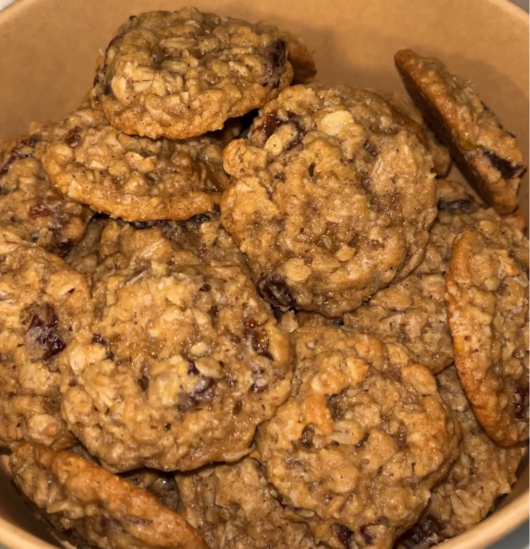 Oatmeal Raisin Bucket