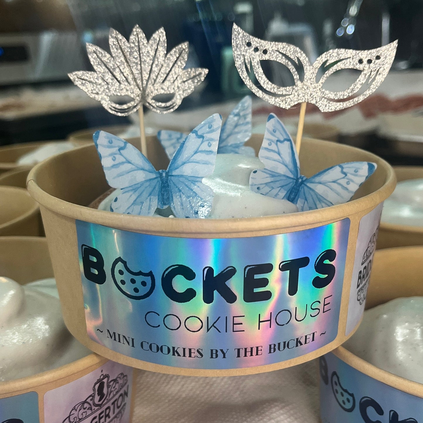 Bridgerton Cinnamon Bun 🦋⚡